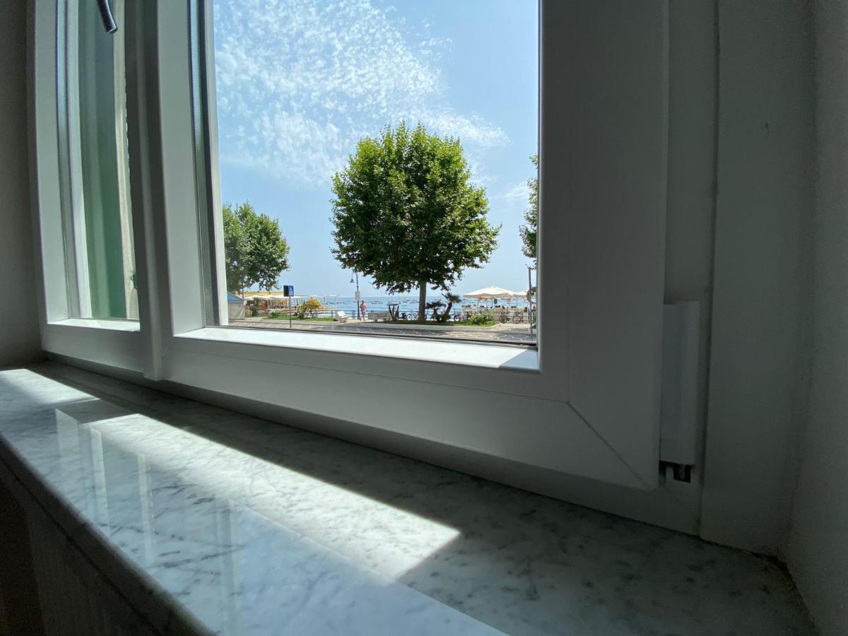 Sinonda Luxury Apartment Майори Экстерьер фото